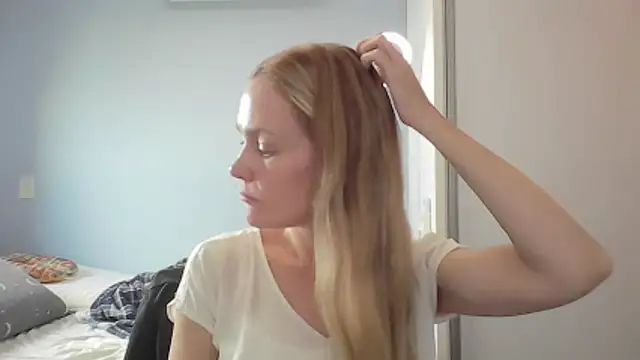 Annylove1 online show from 04-01-26, 10:49