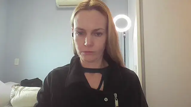 Annylove1 online show from 05-28-26, 10:45