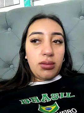 Hannahoff online show from 11-08-25, 04:34