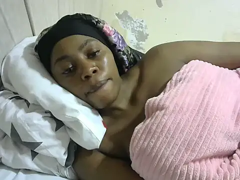 Snapshot of Nasty_queency chatting on 03-18-26, 06:22 Nasty queency online show from 03-18-26, 06:22