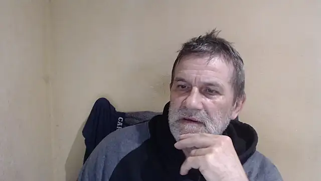 Snapshot of AlexNudo chatting on 09-16-25, 09:54 AlexNudo online show from 09-16-25, 09:54