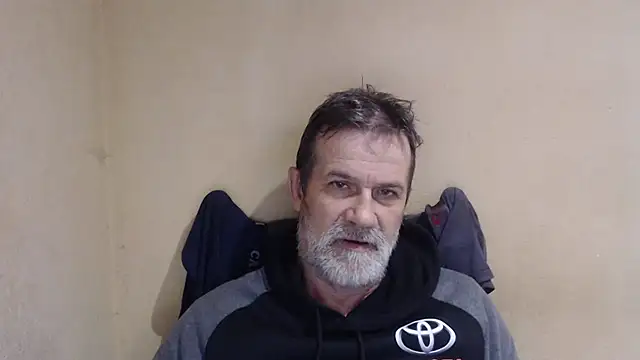 Snapshot of AlexNudo chatting on 09-28-25, 07:36 AlexNudo online show from 09-28-25, 07:36