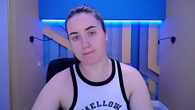 Roxie Bradley online show from 12-22-24, 10:28