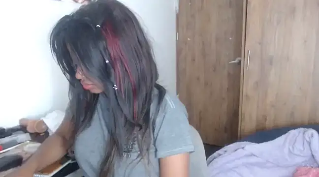 charlott7 online show from 12-17-24, 01:50