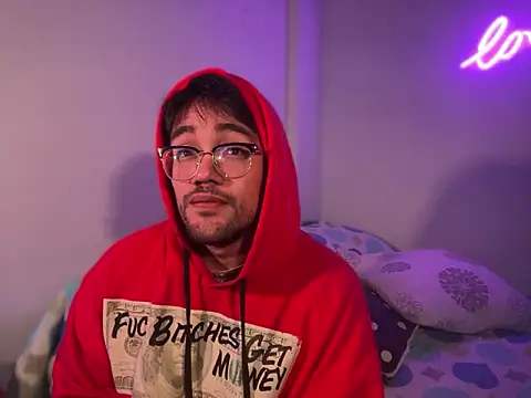 Im sophiie online show from 01-21-25, 08:52