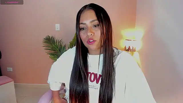 Ciara8 online show from 11-15-25, 09:54