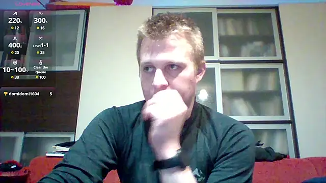 Matttthees online show from 12-31-24, 01:04