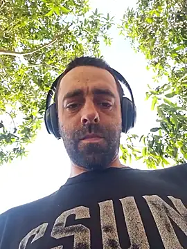 Snapshot of BigDickRickyB69 chatting on 11-10-25, 11:15 BigDickRickyB69 online show from 11-10-25, 11:15