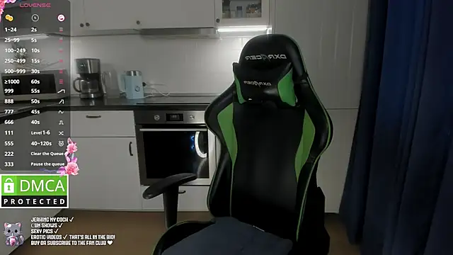 Lee Loo online show from 12-13-24, 12:39