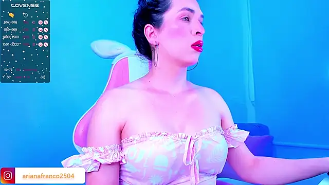 Snapshot of Ariana_f chatting on 03-04-25, 04:41 Ariana f online show from 03-04-25, 04:41