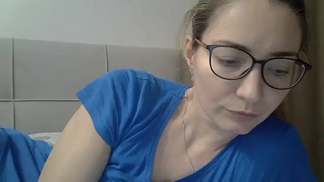 Ashleyspice online show from 12-14-25, 02:22