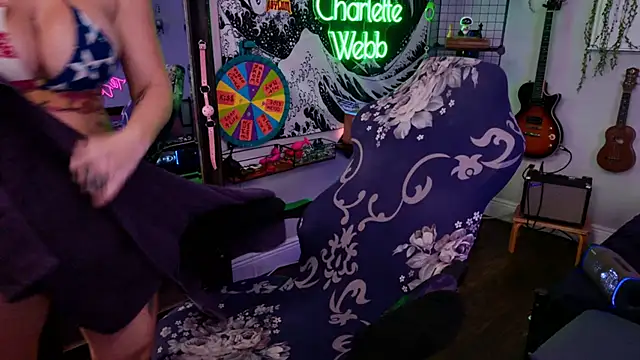 CharletteWebb online show from 12-16-24, 05:17