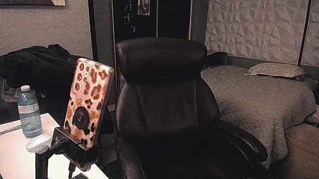 sheylagoddess11 online show from 10-20-25, 07:20