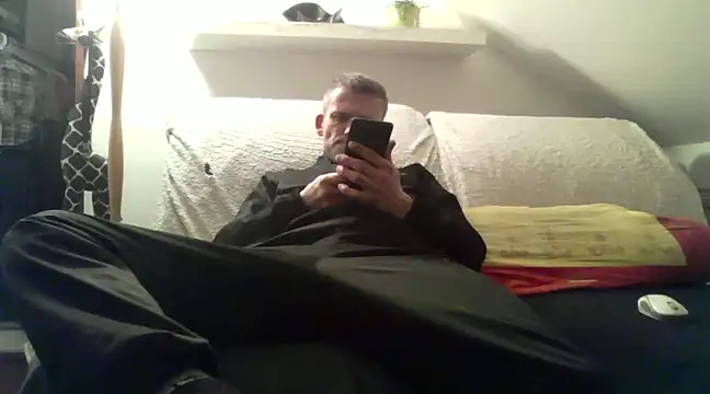 Cambitchboy online show from 01-31-25, 08:33