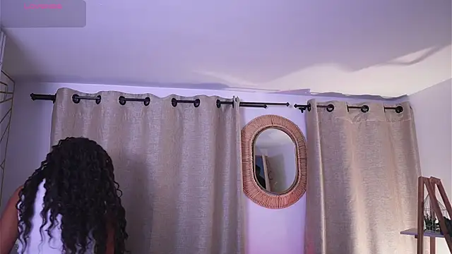 Snapshot of Valeriestyle chatting on 11-04-25, 04:00 Valeriestyle online show from 11-04-25, 04:00