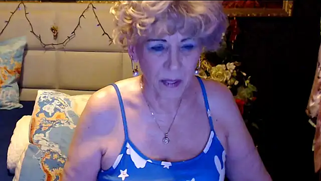 HappyWomanOn online show from 03-22-25, 07:31
