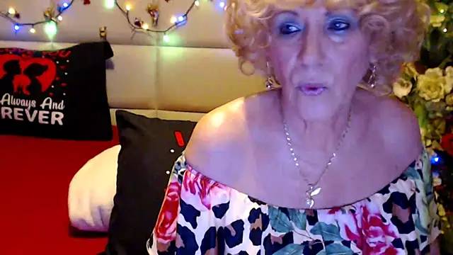 HappyWomanOn online show from 03-11-26, 09:04