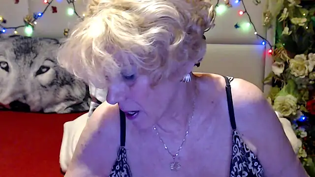 HappyWomanOn online show from 05-28-26, 07:22