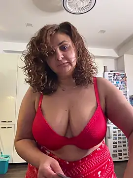 AnneKane online show from 12-21-25, 03:46