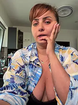 Snapshot of AnneKane chatting on 05-31-26, 06:31 AnneKane online show from 05-31-26, 06:31