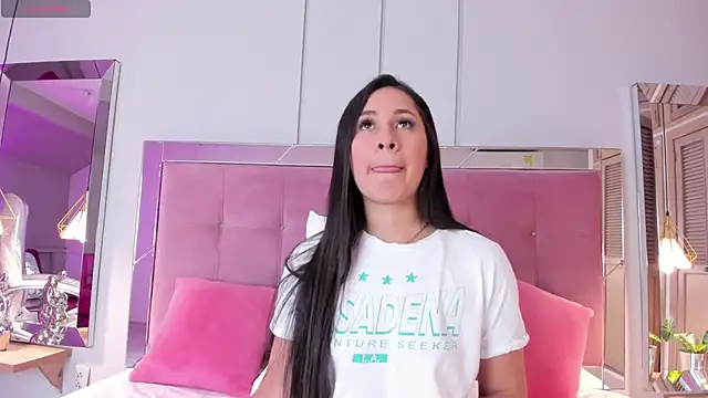 Ahincale online show from 02-17-25, 07:42