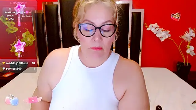 Nayla Garner online show from 02-04-25, 08:06