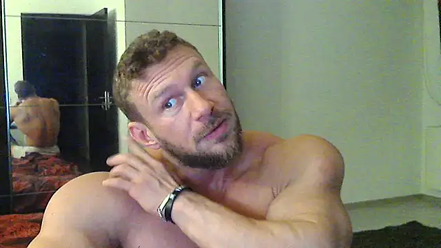 muscularkevin online show from 12-07-24, 04:42
