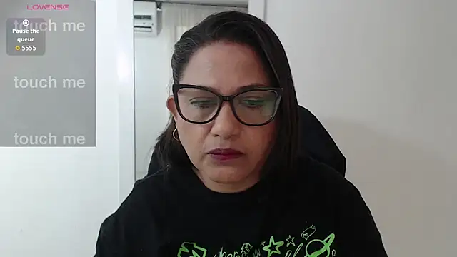 Katha Marck online show from 01-12-26, 02:00