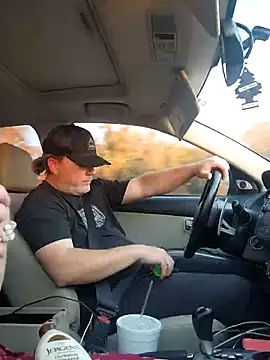 Hotredheadandtoungelasher online show from 12-16-25, 10:26