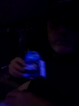 Hotredheadandtoungelasher online show from 04-27-26, 07:06