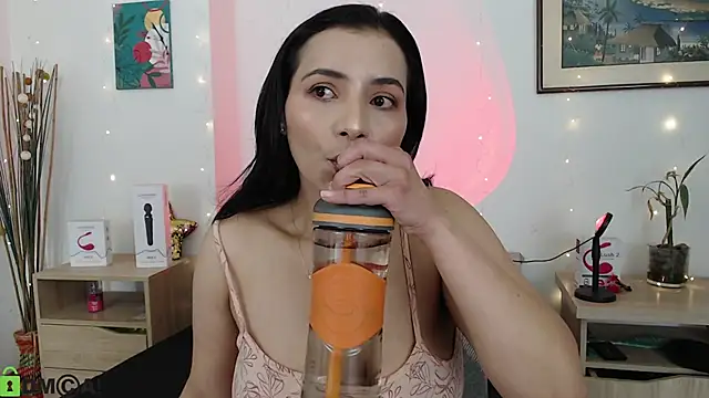 Snapshot of lairenbabe chatting on 11-09-25, 11:52 lairenbabe online show from 11-09-25, 11:52