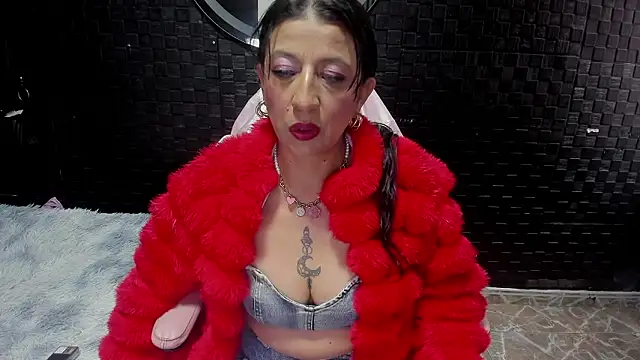 mature sexi40 online show from 01-14-26, 01:17