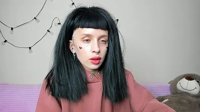 FlowerOfSin2001 online show from 10-07-25, 03:53