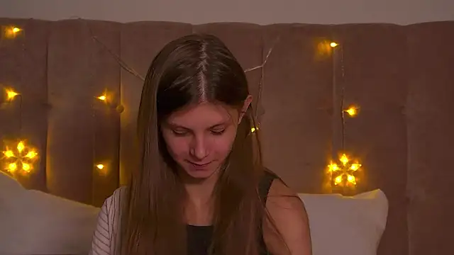 AudreyBarlow online show from 12-14-24, 10:34