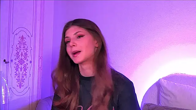 AudreyBarlow online show from 03-18-25, 09:31