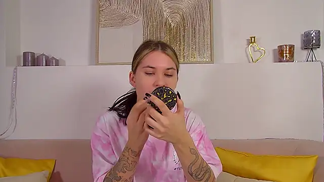 RachelSimpson online show from 03-05-25, 06:12