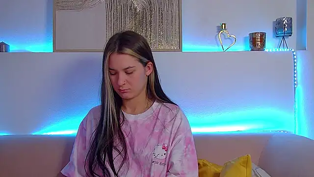 RachelSimpson online show from 03-06-25, 04:41