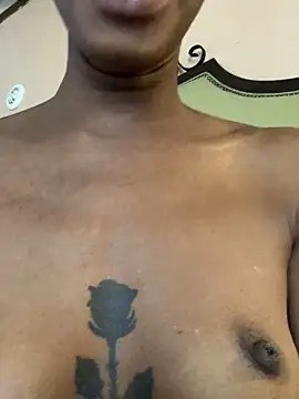 Snapshot of Jasmine_FullsShine chatting on 09-13-25, 07:02 Jasmine FullsShine online show from 09-13-25, 07:02