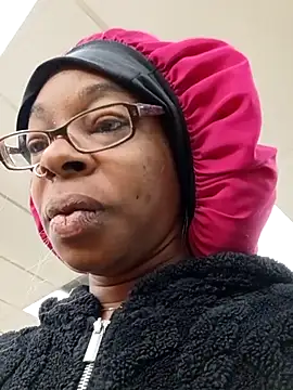 Jasmine FullsShine online show from 04-19-26, 01:32