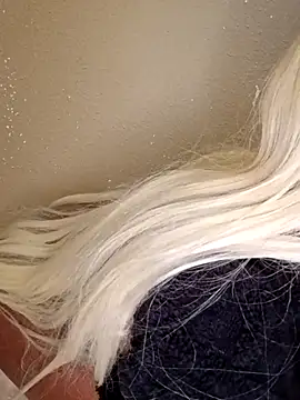 Jasmine FullsShine online show from 04-19-26, 06:10