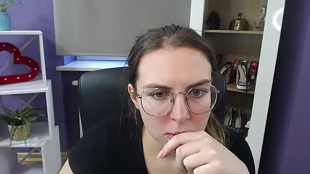 Zoey Erotic online show from 01-14-25, 08:52