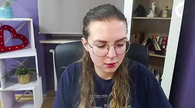 Zoey Erotic online show from 02-04-25, 05:31