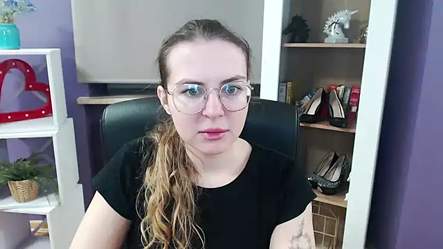 Zoey Erotic online show from 02-26-25, 05:31