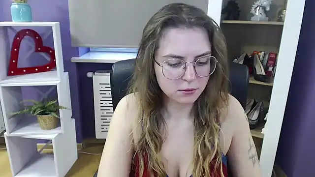 Zoey Erotic online show from 02-27-25, 08:50