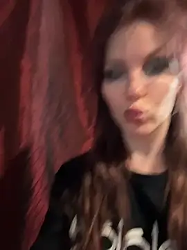 Snapshot of courtneyoccult chatting on 10-12-25, 09:14 courtneyoccult online show from 10-12-25, 09:14