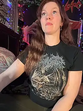 courtneyoccult online show from 11-18-25, 06:07