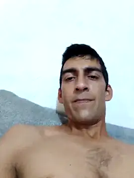 Snapshot of Elverguditojaja chatting on 03-08-26, 03:05 Elverguditojaja online show from 03-08-26, 03:05