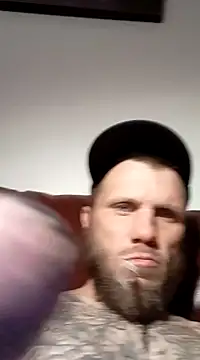 DanielTiger15 online show from 12-31-24, 11:28