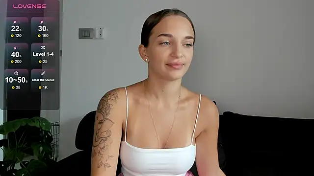 Snapshot of minimaya chatting on 12-14-24, 03:18 minimaya online show from 12-14-24, 03:18