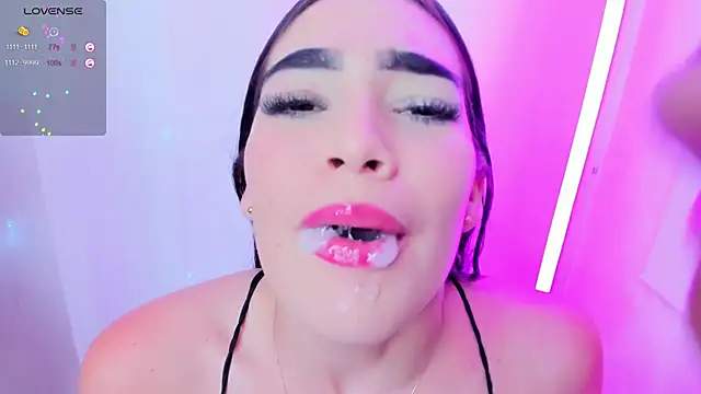 Snapshot of Litzy1_ chatting on 01-17-25, 04:49 Litzy1 online show from 01-17-25, 04:49